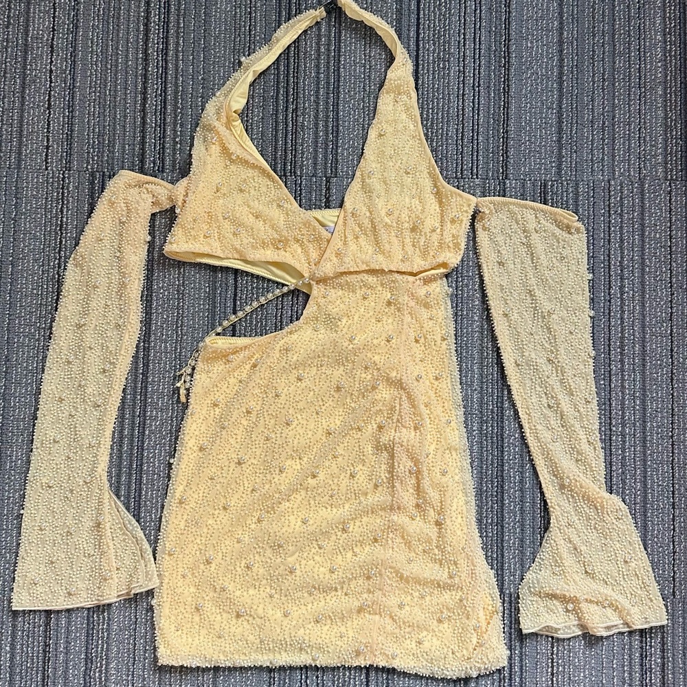 Oh Polly Yellow Pearl Dress - Size 6